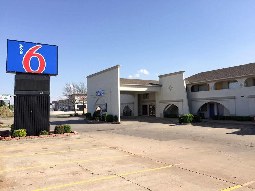 Days Inn By Wyndham Oklahoma City Nw Expressway Warr Acres Exteriör bild